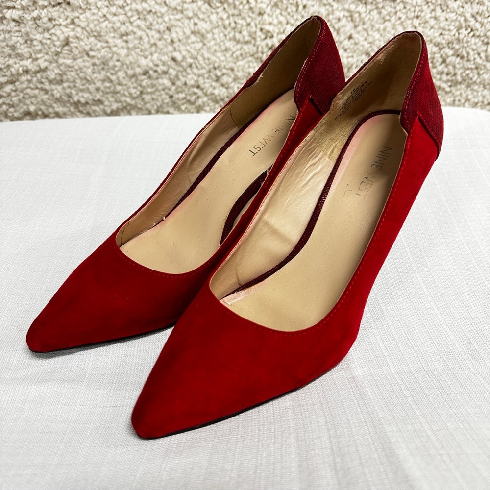 Nine West Women’s heels- Red Size 8